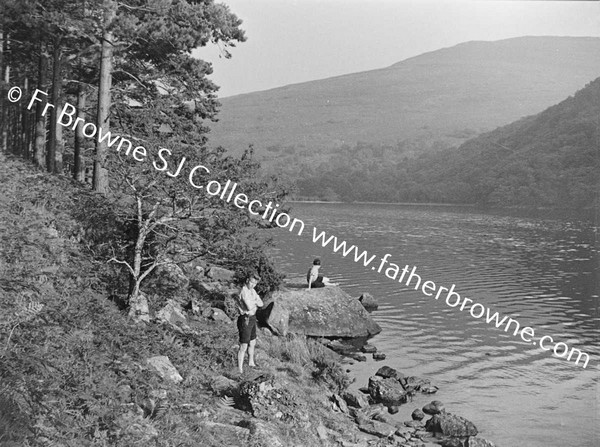 LAKE WITH DR.& MRS.R.J. MARTIN